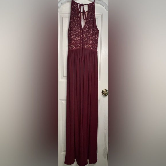 Formal Dress - Picture 5 of 7